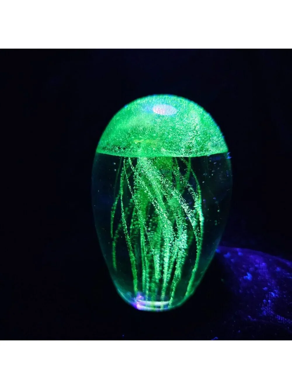 Hand-Blown Glass Jellyfish Paperweight Figurine UV Reactive Green Oval Design - Picture 1 of 9
